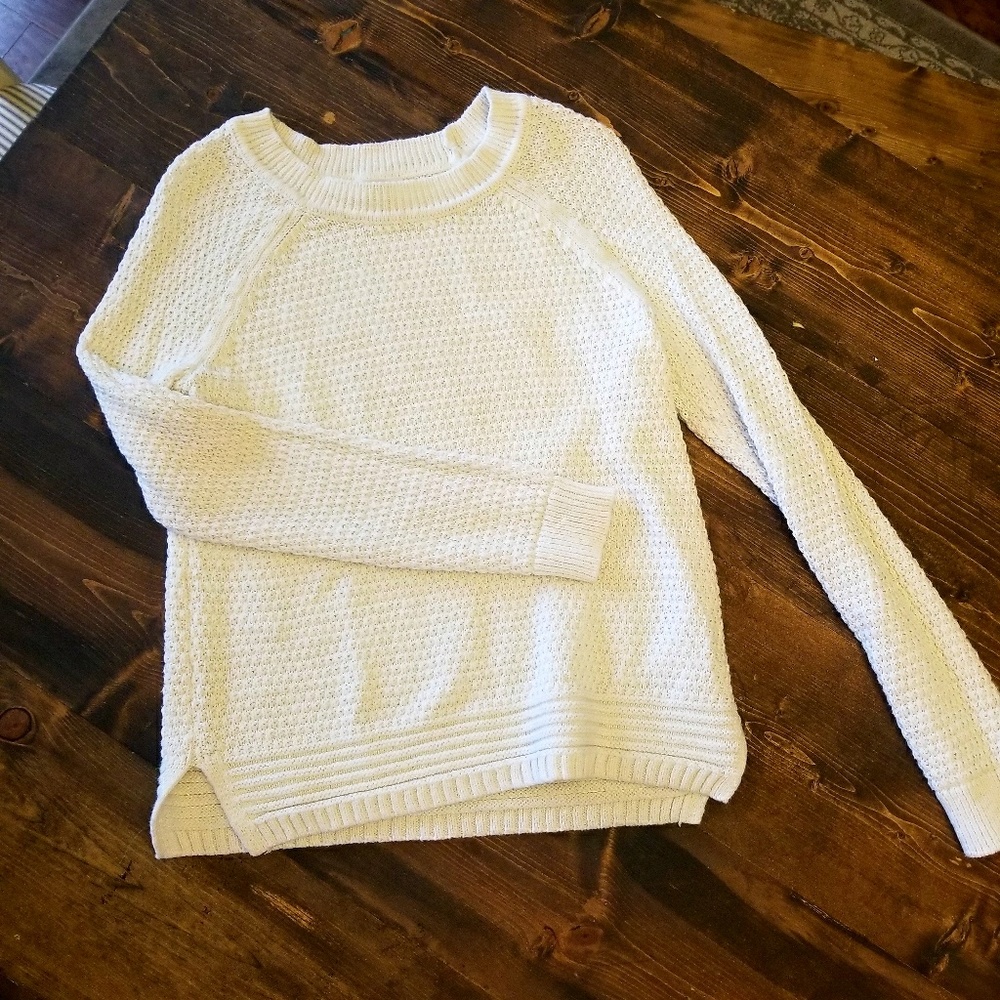 Old Navy knit sweater